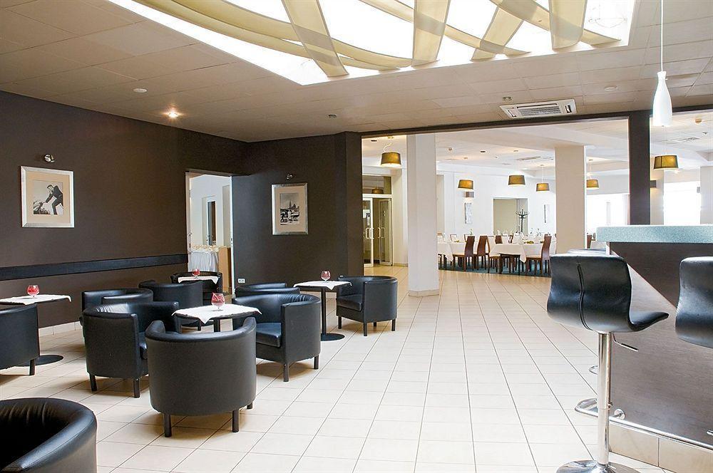 Hotel Wodnik スウォク エクステリア 写真